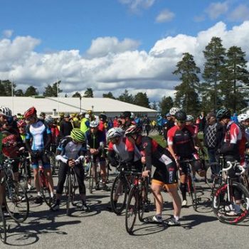 LOHJANJÄRVEN YMPÄRIPYÖRÄILY